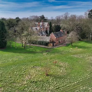 https://enholmes-coach-house.yorkshirehotels.net
