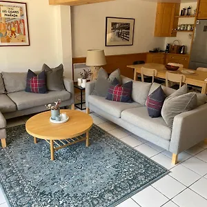 https://central-very-spacious-2-bedroom-ensuite-apartment-in.hotels-rhonealpes.com